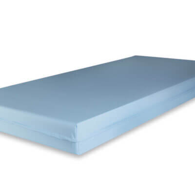 SaniFoam – Colchón Sanitario HR28 · 15 cm · Funda PU Impermeable y Transpirable